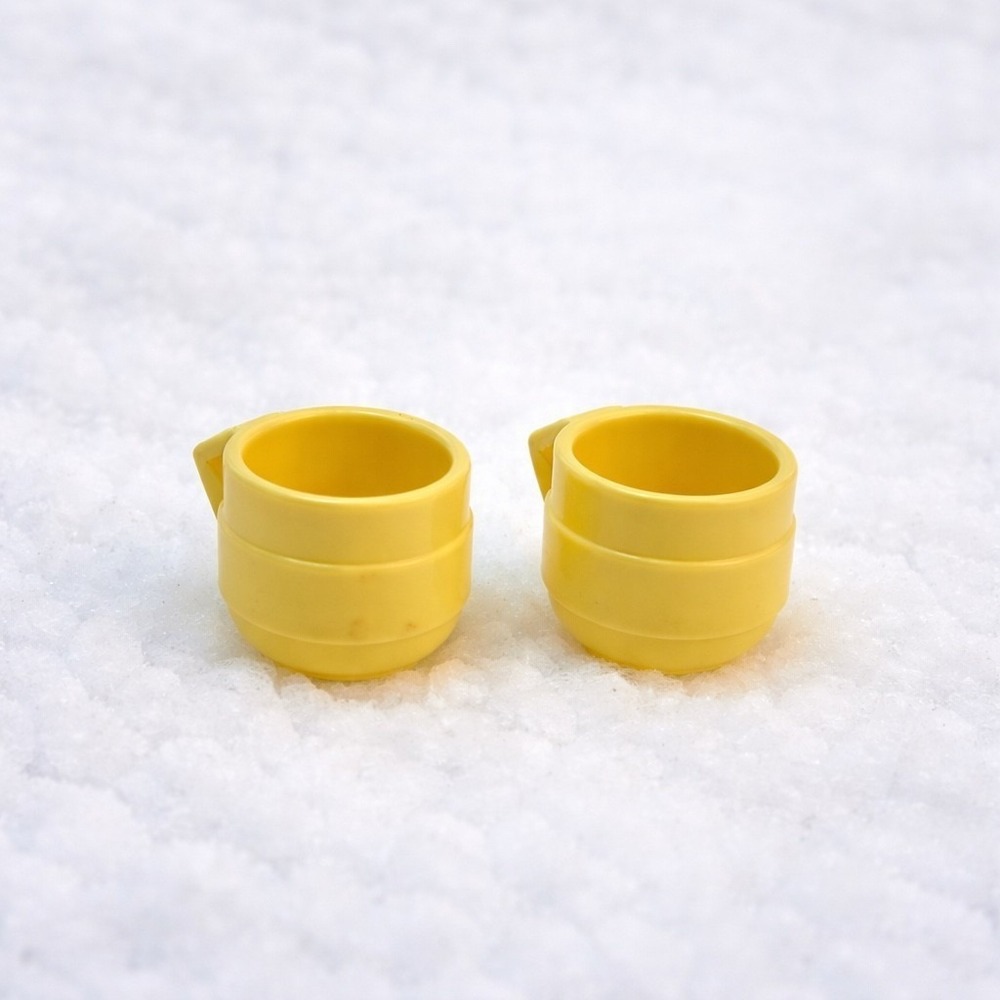 Barbie Doll Yellow Coffee Mug Cup Accessories Kitchen Playset Toy Pair Set